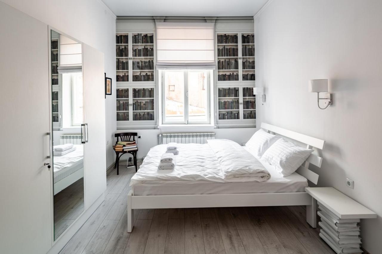 Bookinist Apartment Лвив Екстериор снимка