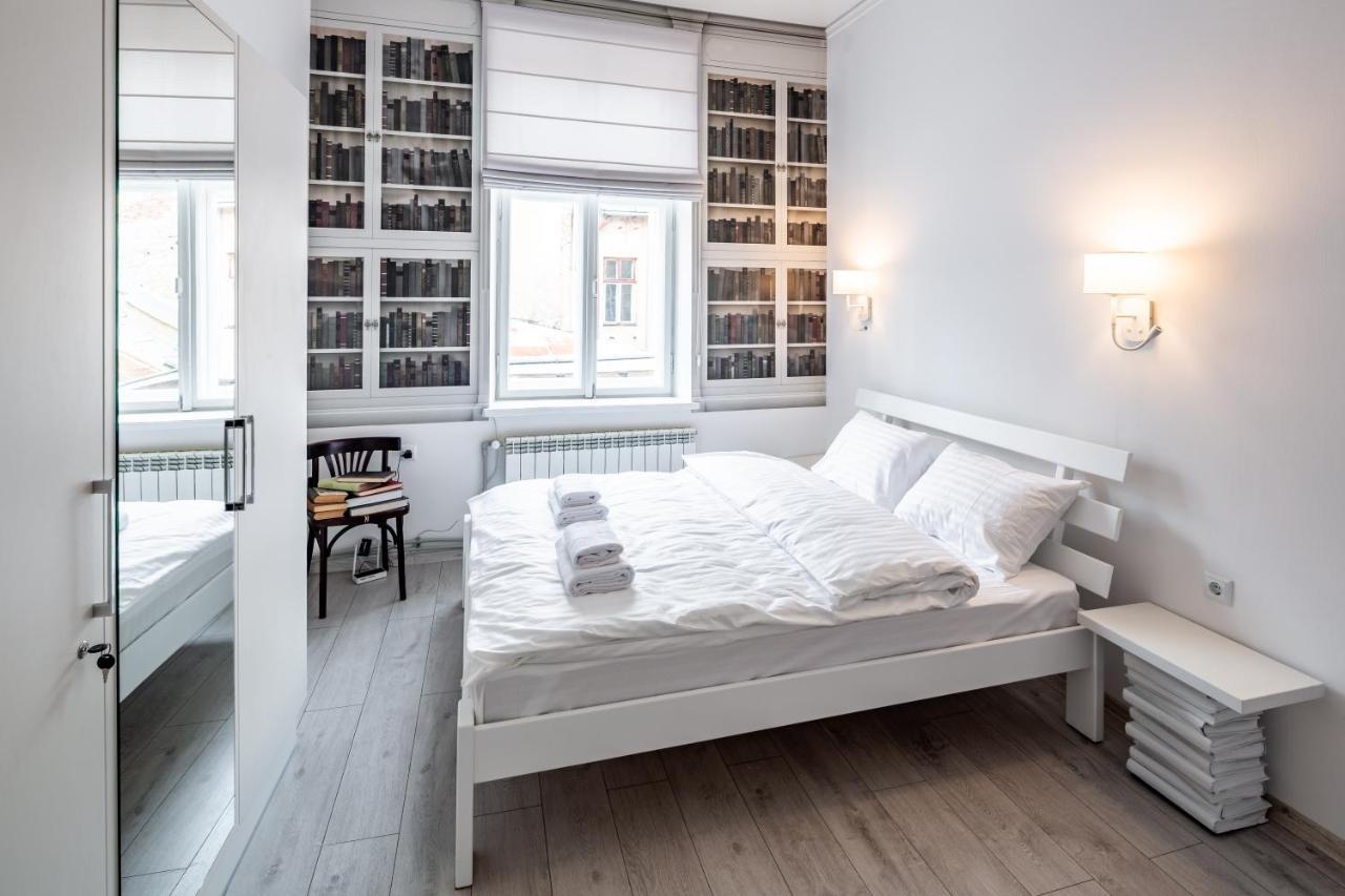 Bookinist Apartment Лвив Екстериор снимка