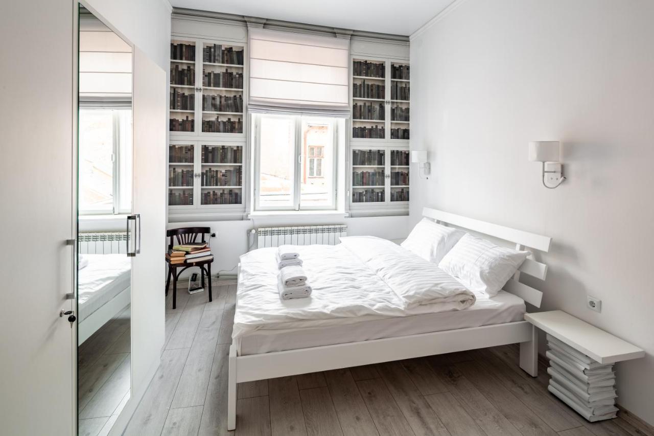 Bookinist Apartment Лвив Екстериор снимка