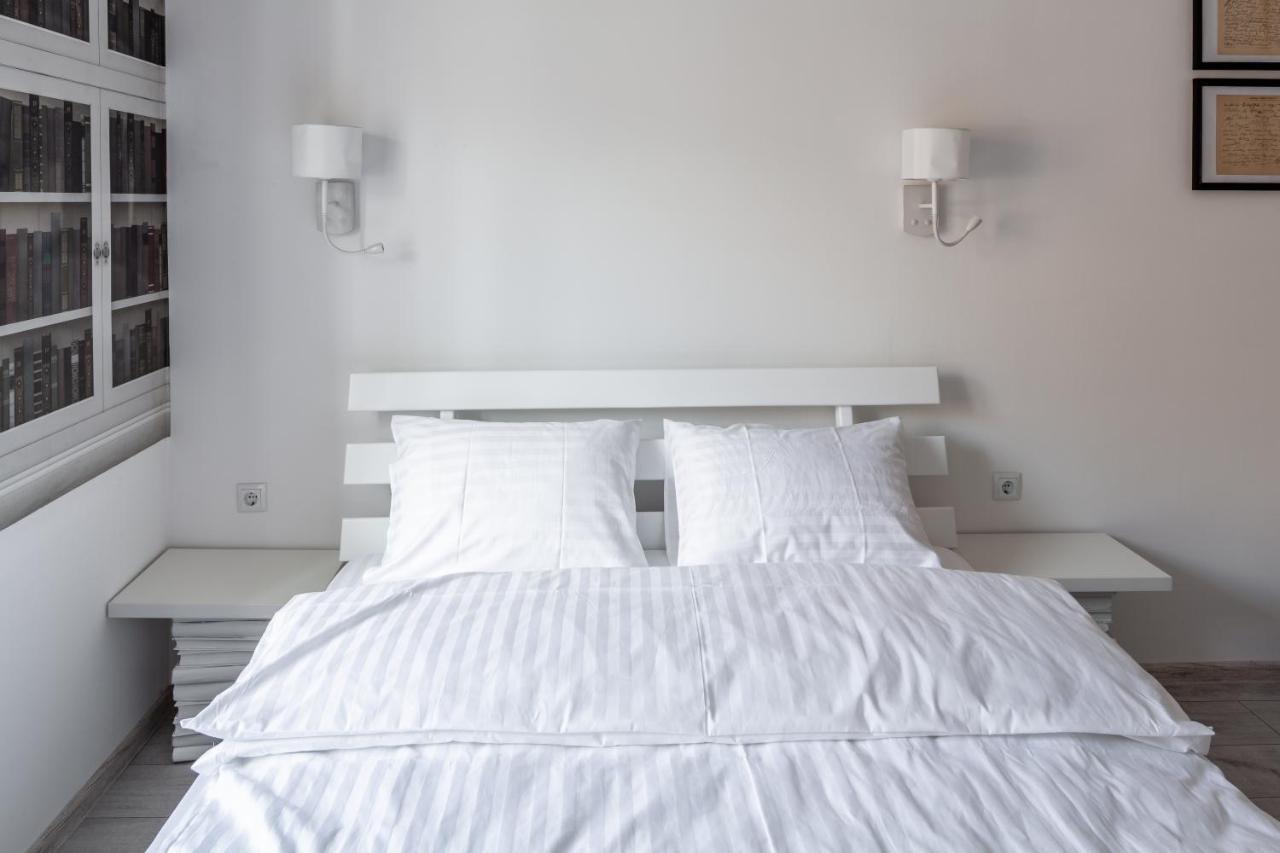 Bookinist Apartment Лвив Екстериор снимка
