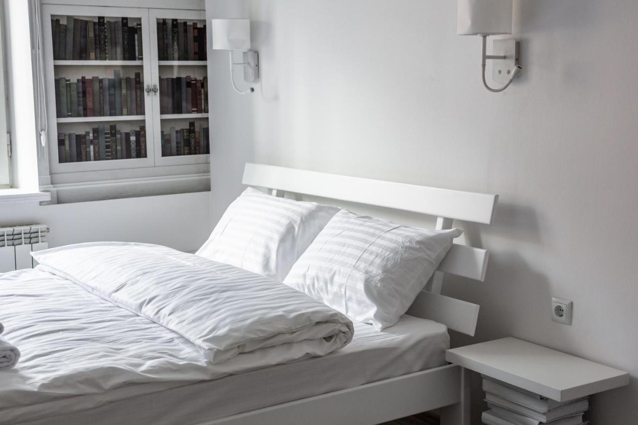 Bookinist Apartment Лвив Екстериор снимка