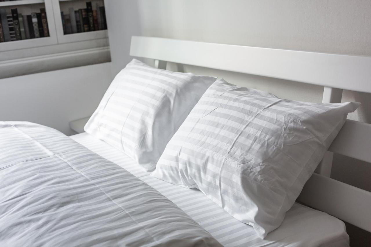 Bookinist Apartment Лвив Екстериор снимка