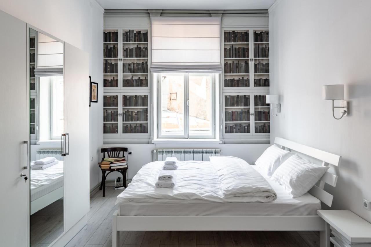 Bookinist Apartment Лвив Екстериор снимка