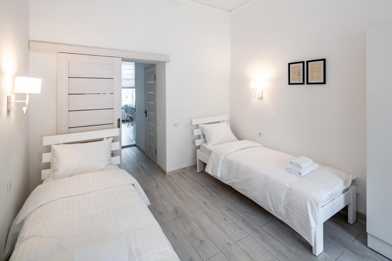 Bookinist Apartment Лвив Екстериор снимка